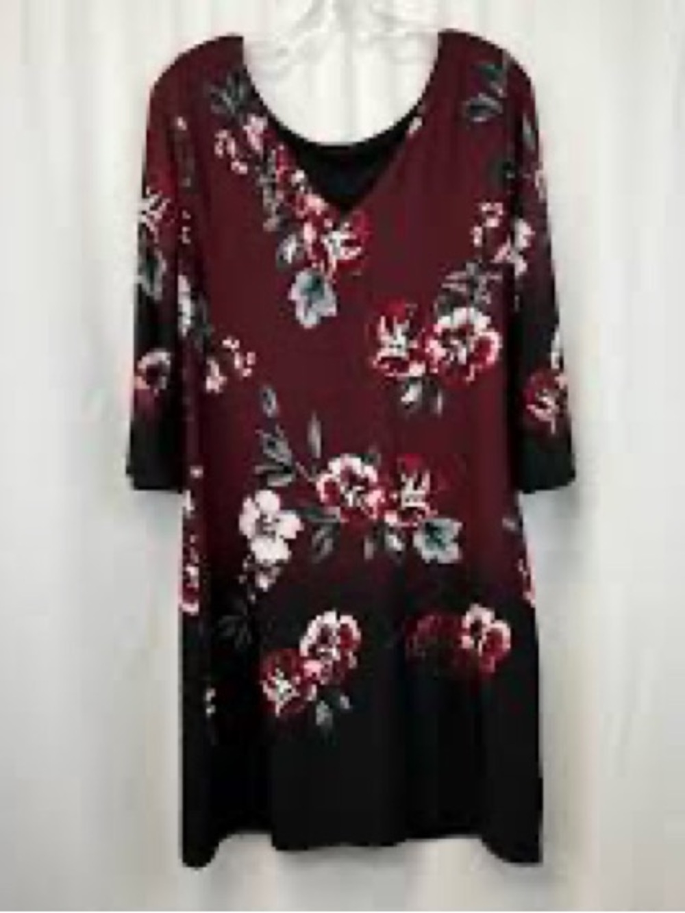 Women's Floral Scoop Neck Dress - Burgundy
